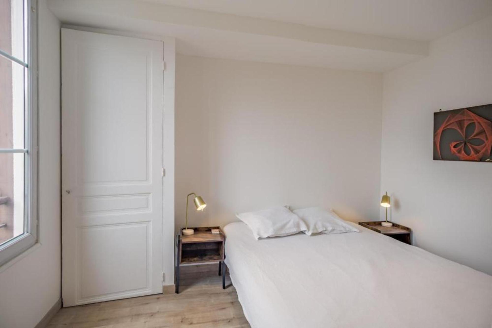 Quartier Des Theatres Centre, Wifi Et Parking - Zen Appart Troyes Exterior photo